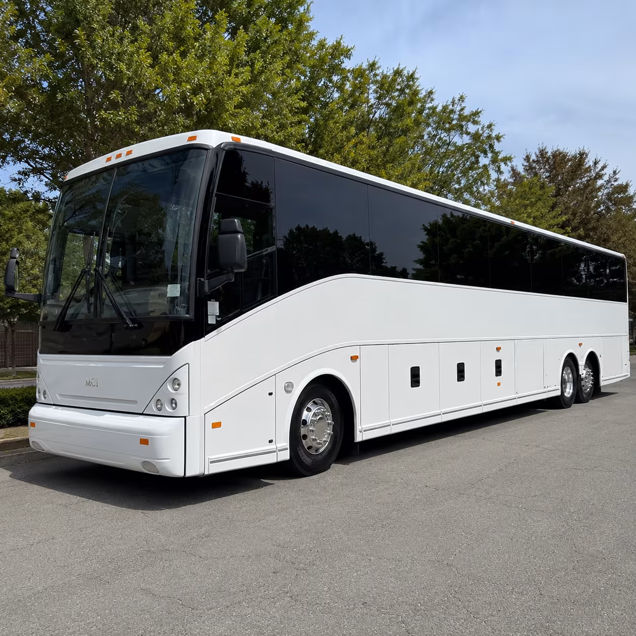 shuttle buses to washington dulles and reagan national from richmond
